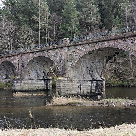 Peaceful Getaway In Peebles Villa Buitenkant foto