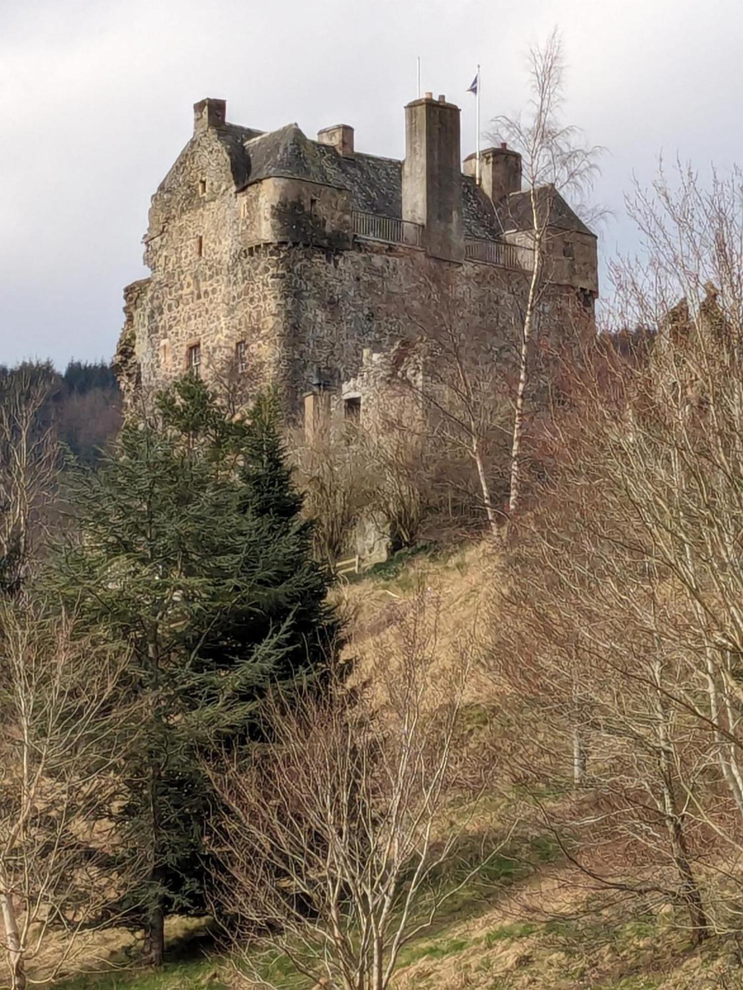 Peaceful Getaway In Peebles Villa Buitenkant foto